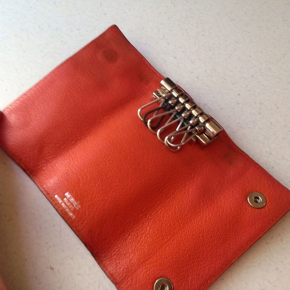 Hermes Tangerine Leather 6-Hooks Key Case - Picture 11 of 12